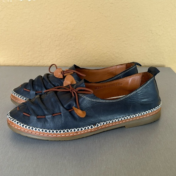 Spring Step Shoes - SPRING STEP BERNA SHOES NAVY. W-9.5/41
